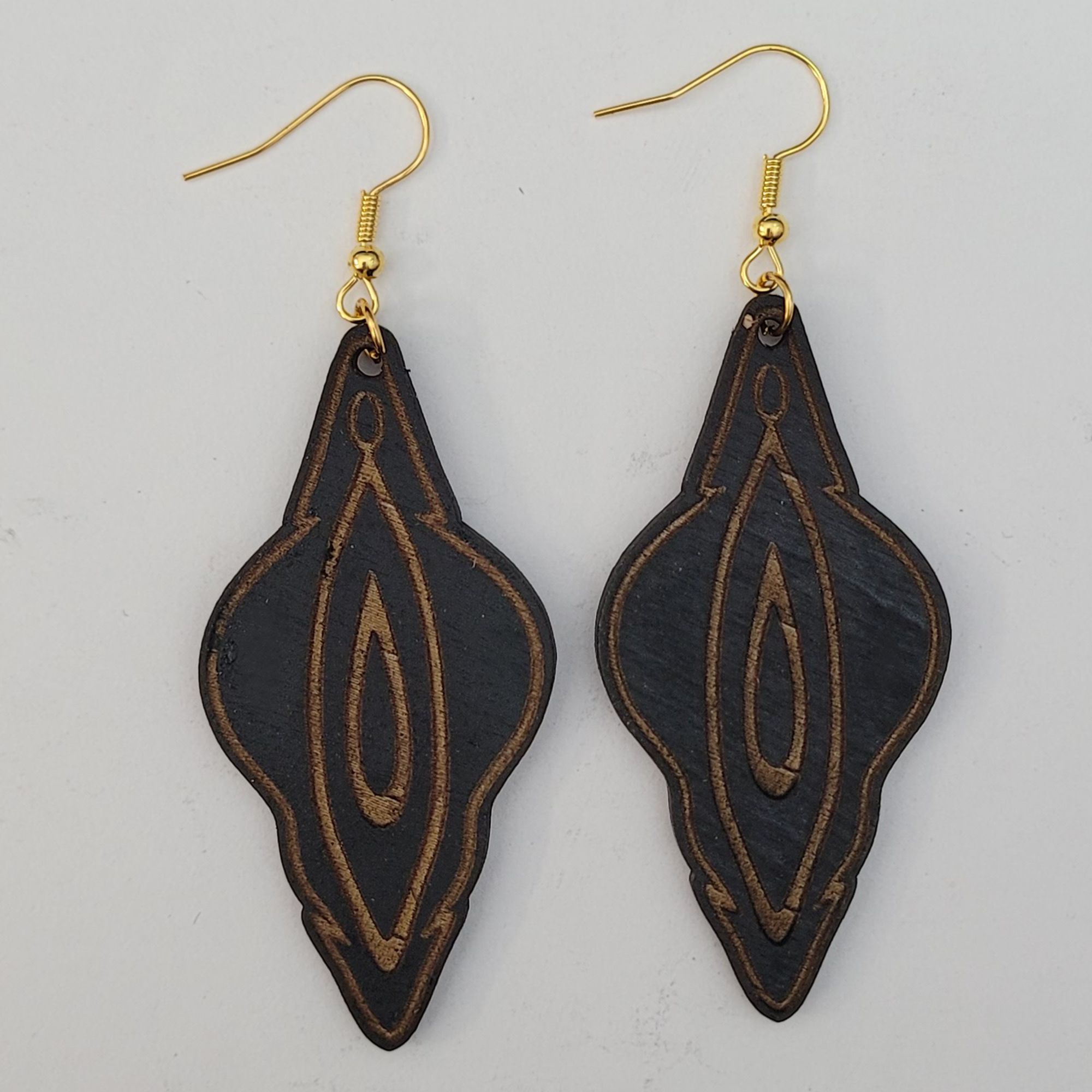 XXX Rated Earings E35